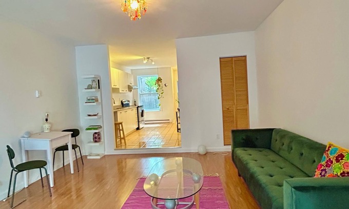 Mile-Ex Apartment | Casa Tierra: Minimalist Garden Apartment in Mile-Ex