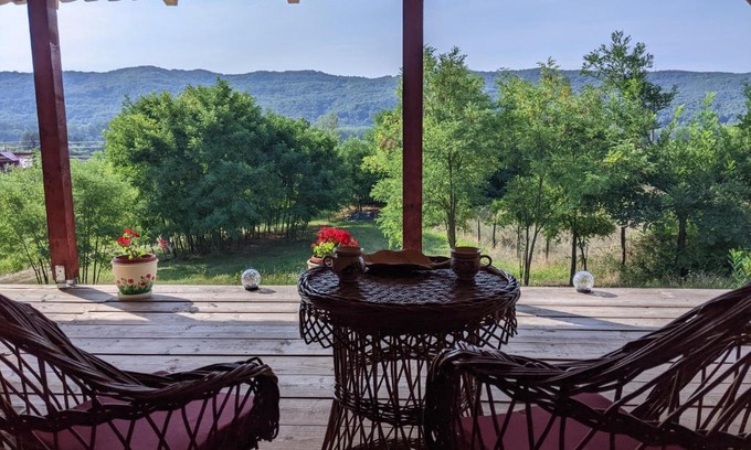Rotarasti Ski Chalet | Casa Tranquila