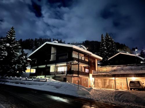 Tujetsch Apartment | Casa Ucliva - Charming Alpine Apartment Getaway in the Heart of the Swiss Alps