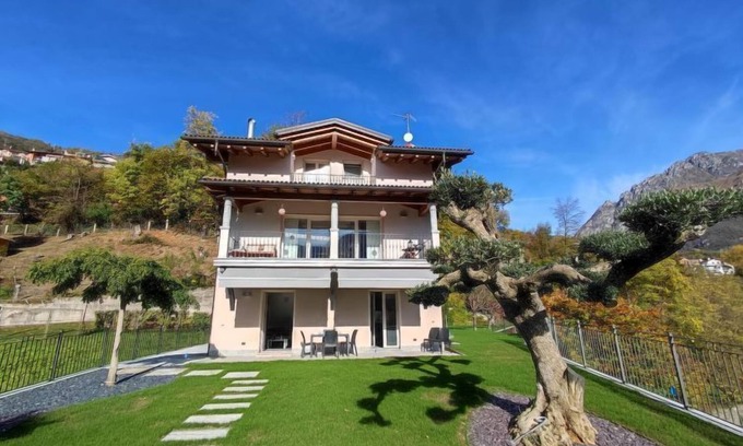 Corrido Apartment | Casa Ulivo by Interhome