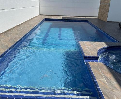 Girardot House | Casa Vacacional con Piscina Privada en Girardot