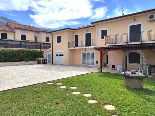 Gallinaro Apartment | Casa Vacanze Valcomino