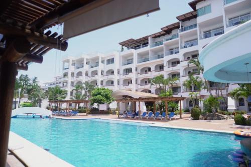 Rincon de Guayabitos Hotel | Casablanca Resort