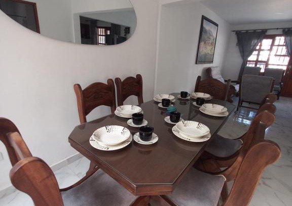 Calarca House | Casahotelnapoles