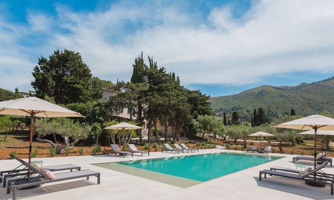 Castellammare del Golfo Villa | Casale Buccellato 10 by Massimo Villas