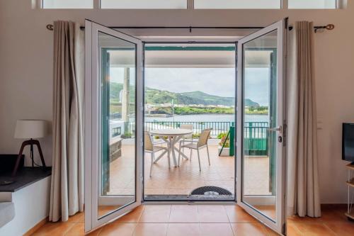 Mosteiros House | Casas do Porto