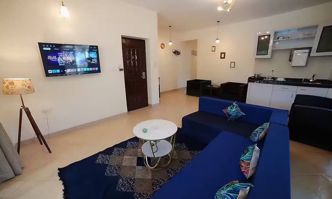 Assagao Apartment | Casavilasa Spacious 2 BHK Family with pool viewnn