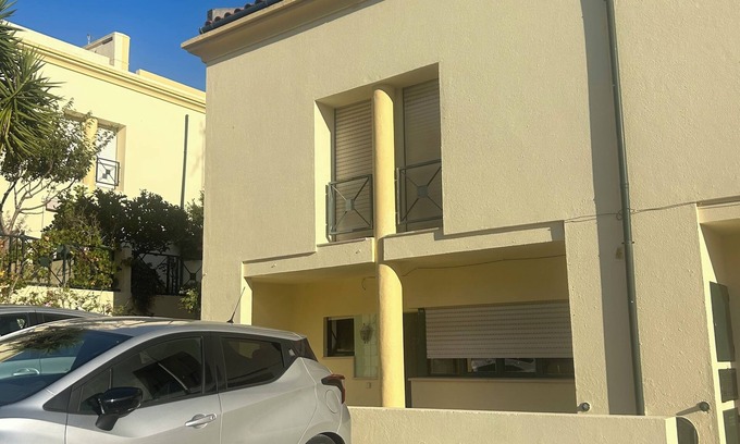 Charneca House | Cascais - House at Guincho beach with patio. Pets are welcome!