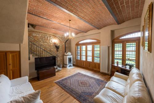 Avigliana House | Cascina Girba