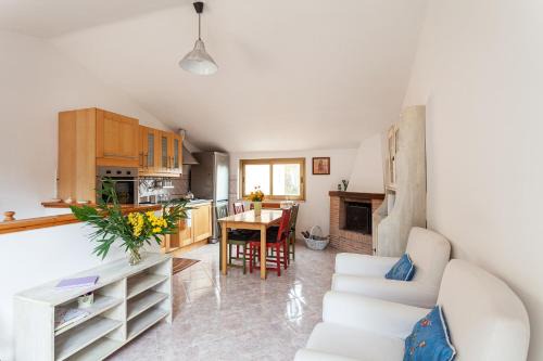 Rocca Priora House | Casetta nel bosco di Valeria e Davide