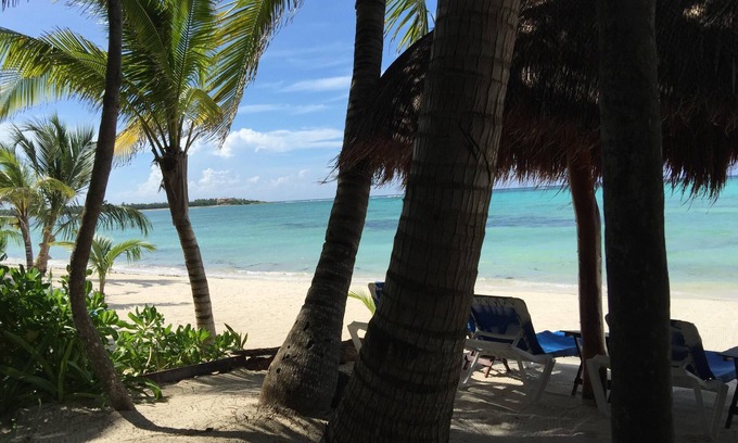 Soliman Bay Apartment | Casita 4 on Best Sandy Beach in Tulum. Snorkels,Kayaks, Paddleboards Included