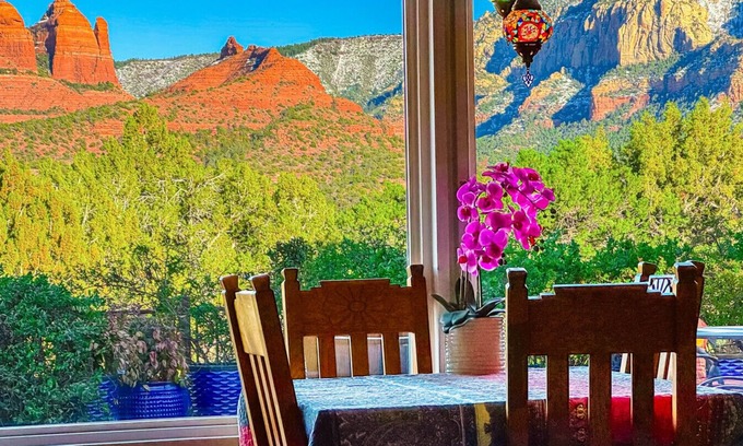 Uptown Sedona Apartment | Casita · Actual Views~ALL photos taken ON property!
