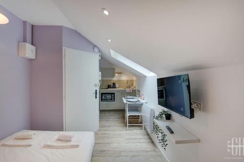 Old Town Apartment | Cassia - Face Gare De Tours