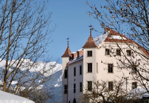 San Lorenzo di Sebato Hotel | Castel Maurn Dolomites