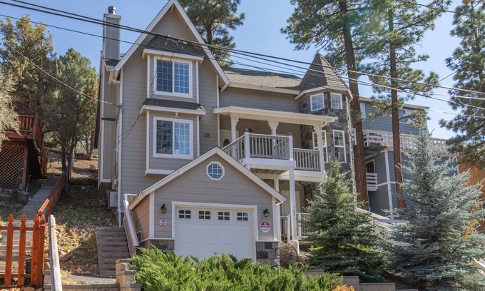 Big Bear House | Castle Rock in Big Bear