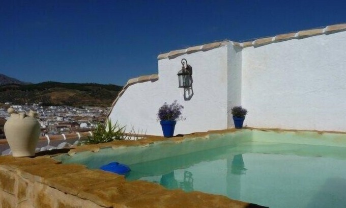 Antequera House | 'Castle View' Charming Spanish Townhouse with private plunge pool. Free WIFI.