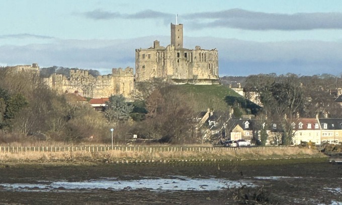 Amble Apartment | Castle View - relaxing first floor apartment