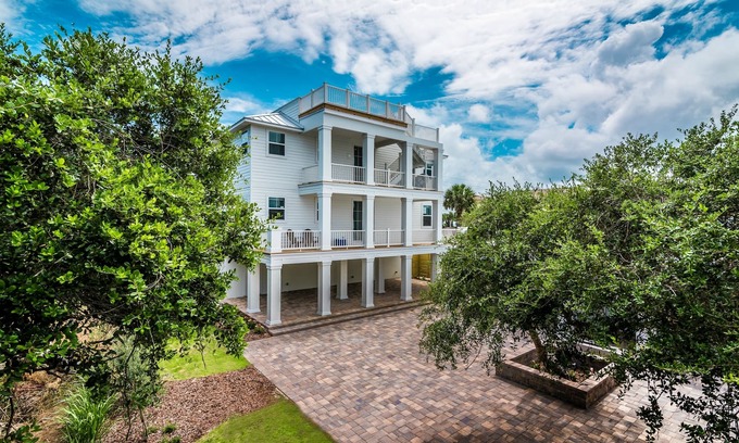 Vilano Beach House | Castlegate Vacation Rental - Stunning Castle and Beach Views - Huge Sky Deck