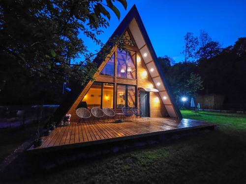 Tesila Ski Chalet | Casuta Floare de Mar