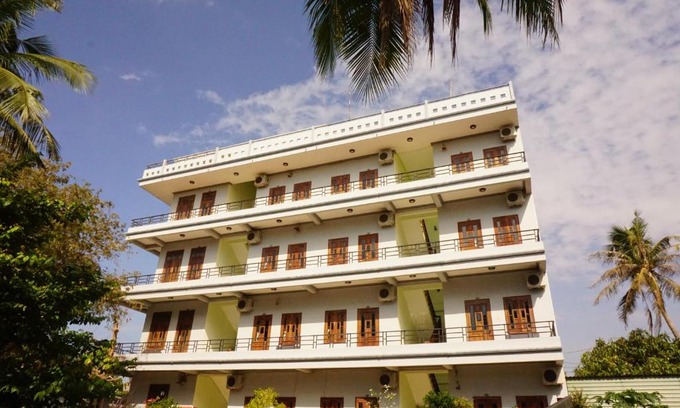 East Ham Tien Beach House | Cat Tien Guesthouse