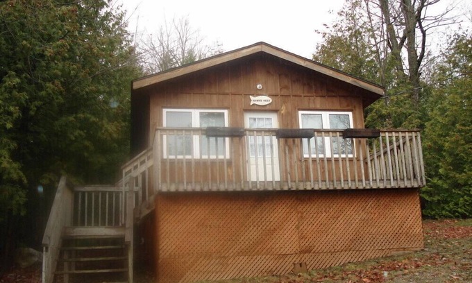 Trent Lakes Cottage | Catalina Bay Resort 2 Bed Prem - Buckhorn