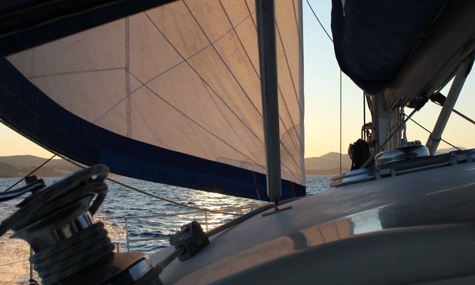 Ornos Boat Rental | Catamaran with skipper and hostess Cyclades
