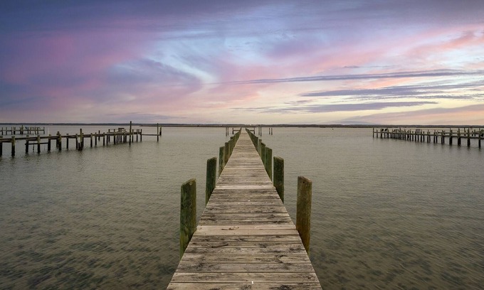 Chincoteague House | Catchin' N Relaxin' - Waterfront!