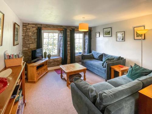 Leyburn House | Cauldron Falls