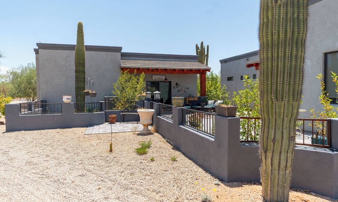 Saguaro West Villa | Cave Creek Casita