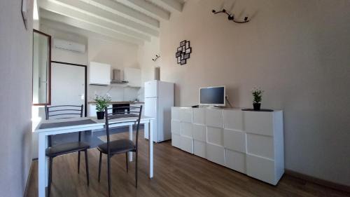 Bernareggio Apartment | Cavour 35