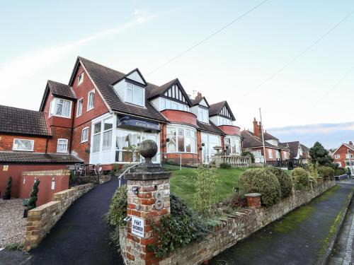 Skegness House | Caxton House