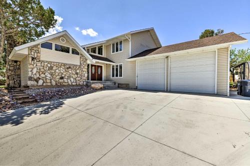 Cedar City House | Cedar City Family Home with Game Room and Yard!
