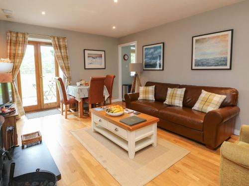 Newtonmore House | Cedar