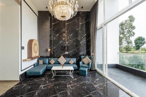Doddaballapur Villa | Celestial Sapphire Villa Pvt Pool Veg food 4BHK