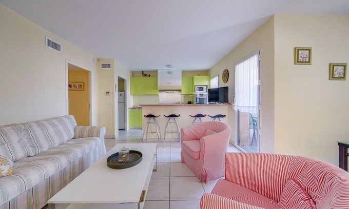 Cote Landaise Apartment | Center Arcachon : Terrace 100m², Parking, 5 Pers