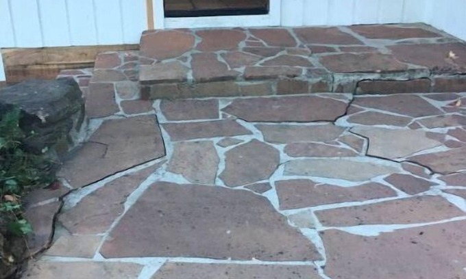 Junior College Neighborhood Association House | *Central A/C Quiet Safe Excellent Location Fenced In Back Yard Pets Welcomed*