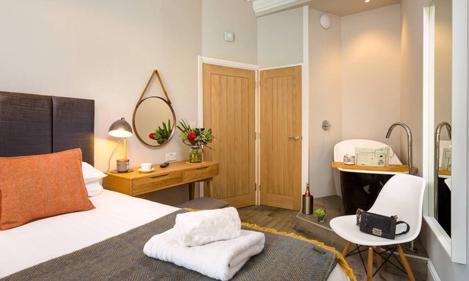 Ambleside Apartment | Central Apartment in Ambleside with parking by LetMeStay