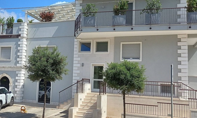 Locorotondo House | Central Apartment with three bedrooms and parking