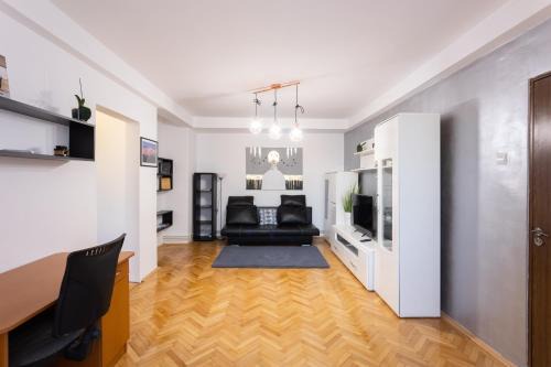 Tirgu Mures Apartment | Central Apartment Targu Mures