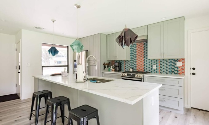 Allandale House | Central ATX Home - Bike, Hike, Eat - 3bd/2ba - NEW