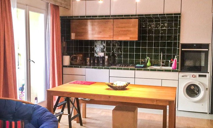 Ilisia Apartment | Central, beautiful, newly renovated home with piano waiting for you!