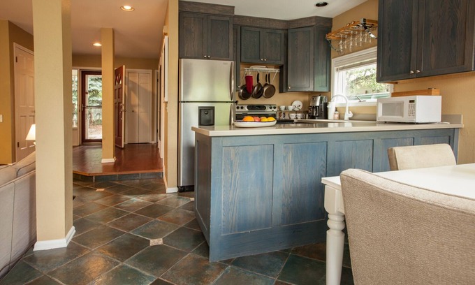Whittier House | Central Boulder Sanctuary