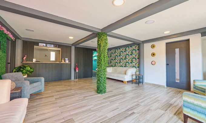 Rancho Hotel | Central Boutique Hotel