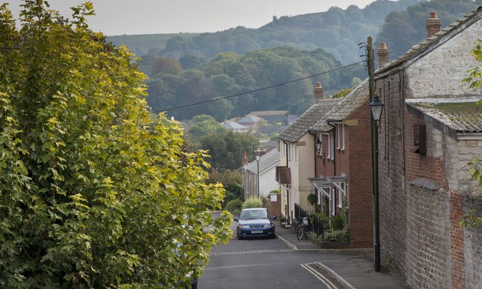 Bridport Cottage | Central Bridport, quiet cottage formerly part of officer's barracks