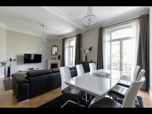 Carnot Apartment | central CANNES - Luxury Clara Residence