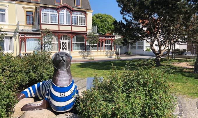Norderney Apartment | Central, close to the beach, senior and family friendly.