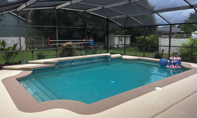 DeBary House | Central Florida Pool Home