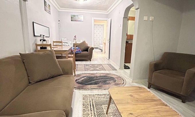 Bakırkoy House | Central house in Bakırköy – 5 Min to the Seaside & Close to Public Transport