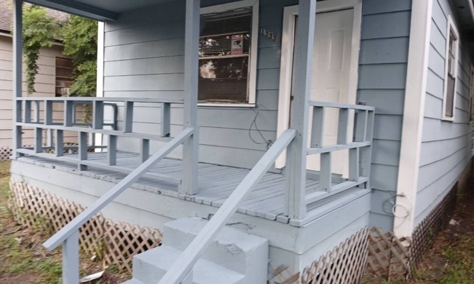 Hogan's Creek House | Central Jax Cozy home