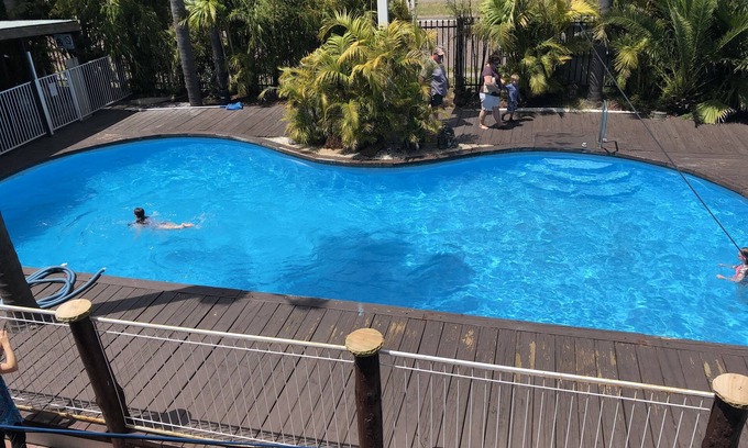 Long Jetty Hotel | Central Jetty Motel